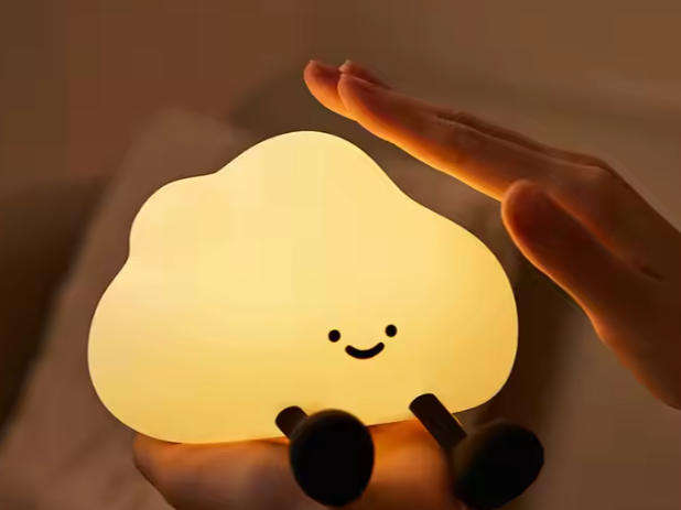 Rechargeable Silicone Cloud Night Light Kids-friendly Touch Sensor Bedside Lamp for Nursery & Baby