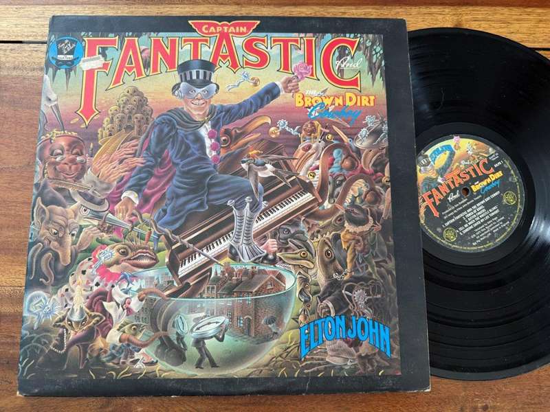 Elton John - Captain Fantastic DJLPX1 (UK) VG+/VG+