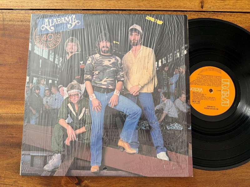 Alabama - 40 Hour Week ML4790 (SA) VG+/VG+  In shrink