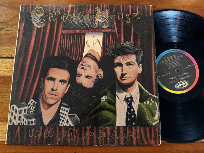 Crowded House - Temple of the Low Men ST(L)7487631 (SA) VG/VG+