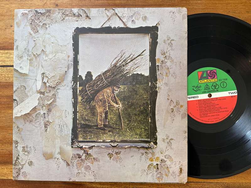Led Zeppelin - 4 SD7208 (USA) VG/VG  disc looks more VG- but plays VG