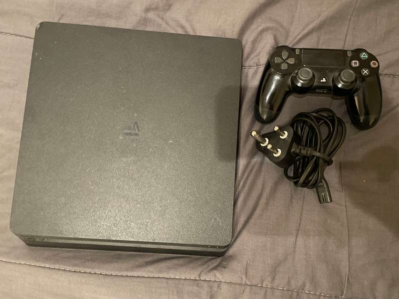 Sony PS4