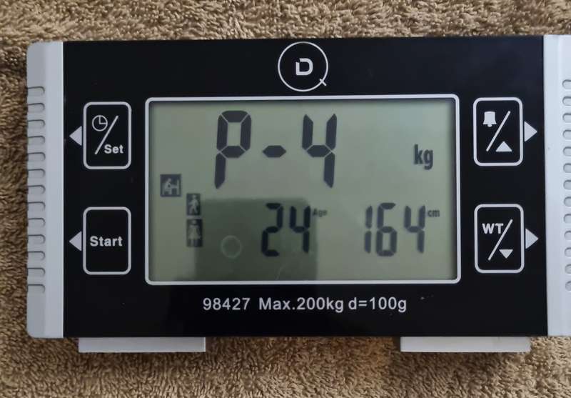 Scale with remote display