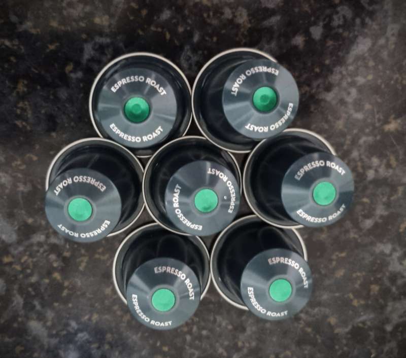 Nespresso UMilk type C55 Value bundle