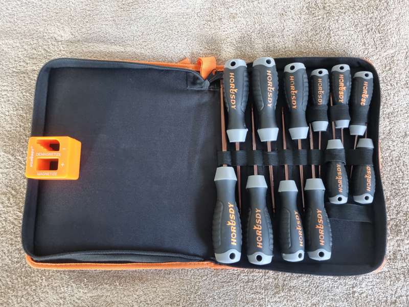 Horusdy 13 piece Torx screw driver set in handy carrycase
