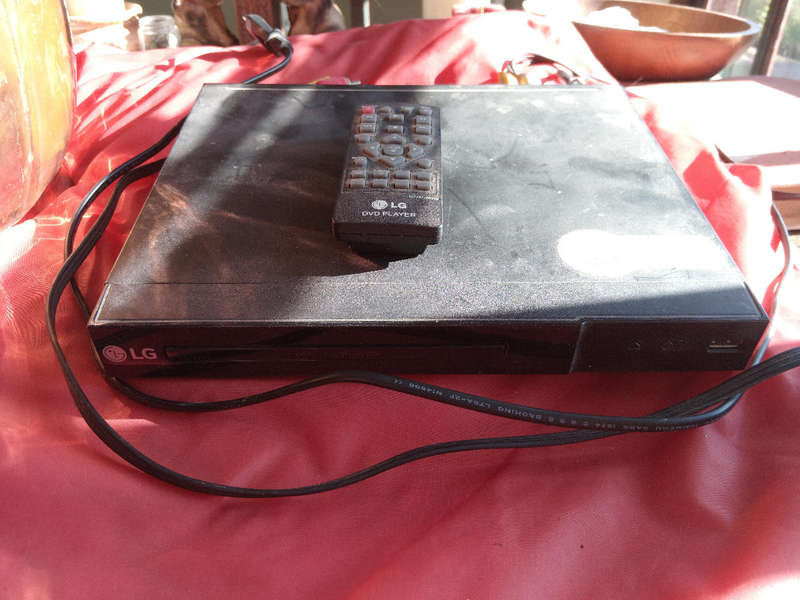 LG DVD playerModel no. DP132
