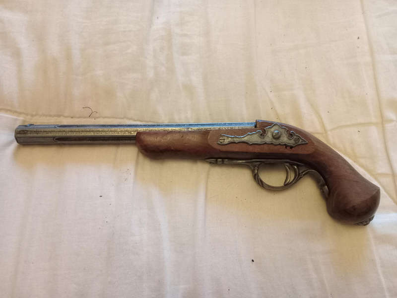 18th century two flint lock guns