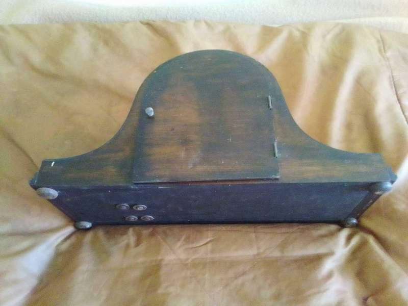 Antique chiming wind up clock (without key and pendulum)
