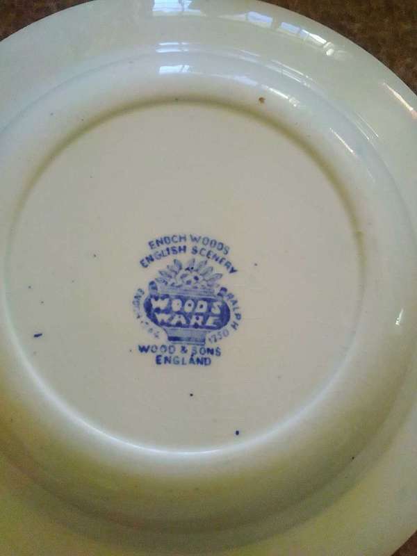 Vintage soup bowls, 3 in total (make: woods ware, wood and sons