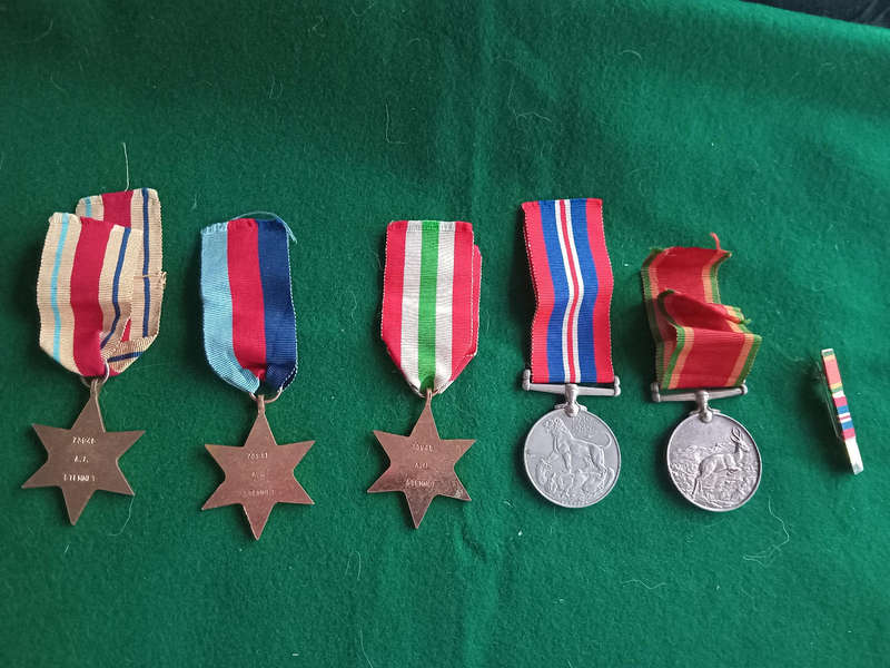 Set of 5 union defense force WW2 medals