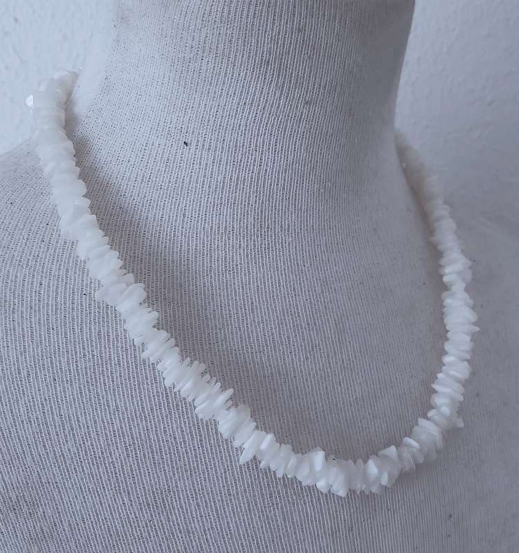 Vintage Genuine Quartz Chips Beaded Necklace