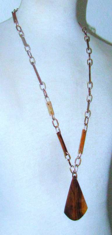 Vintage Two-Tone Metal Link and Wooden Beaded Pendant Necklace