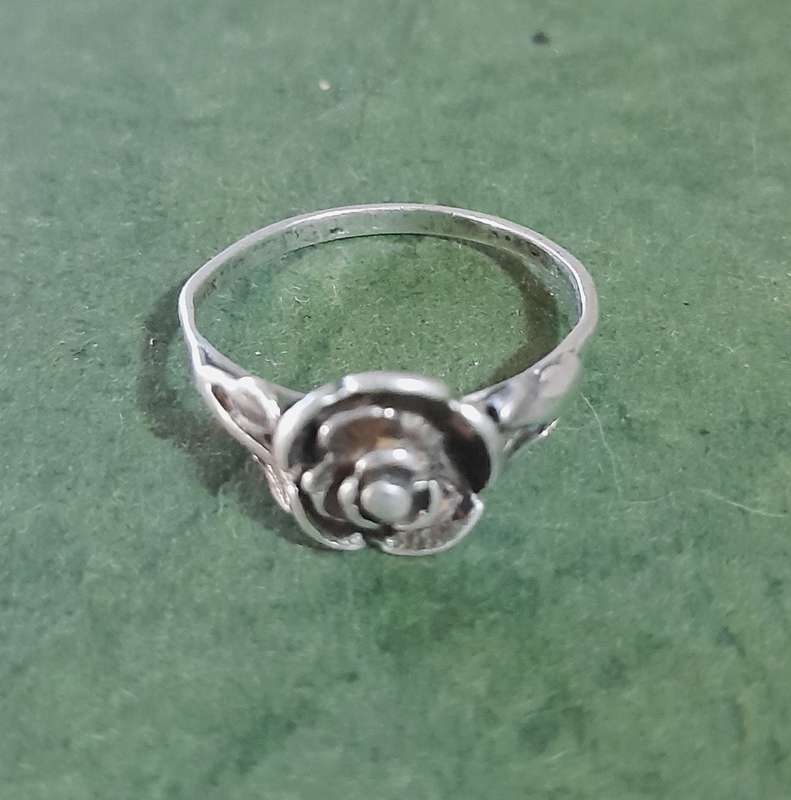 Vintage Sterling Silver Rose Ring