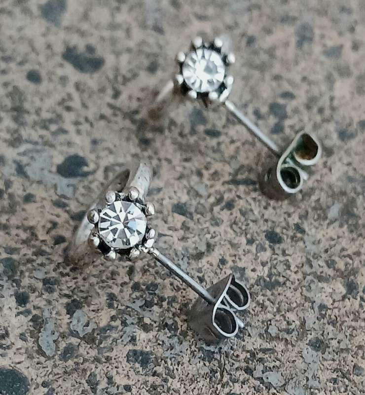 Vintage Silver-Tone Stud Earrings | Mini Solitaire Ring Design | Crystal Accent