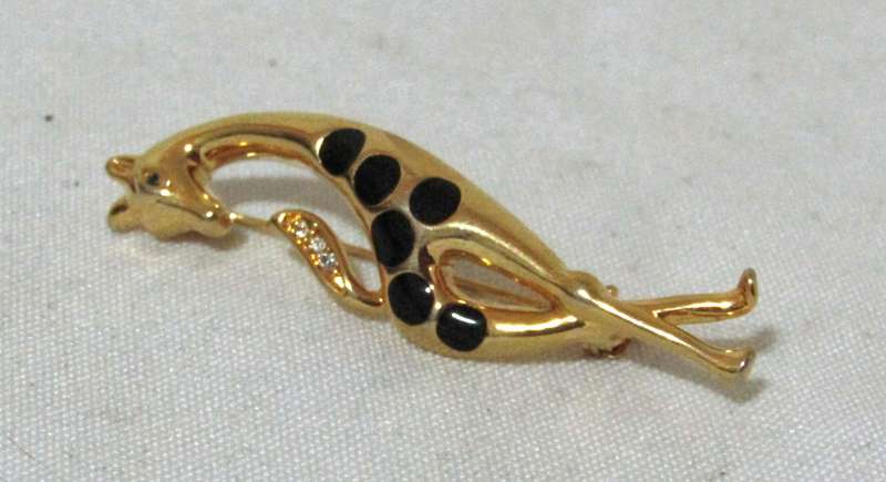 Mid-Century Modern Gold Tone Enamel and Rhinestone Giraffe Brooch Pin