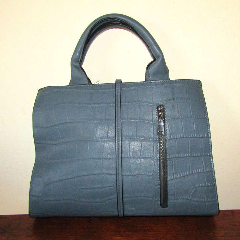 Vintage 'Casablanca' Embossed 100% Real Leather Blue Handbag