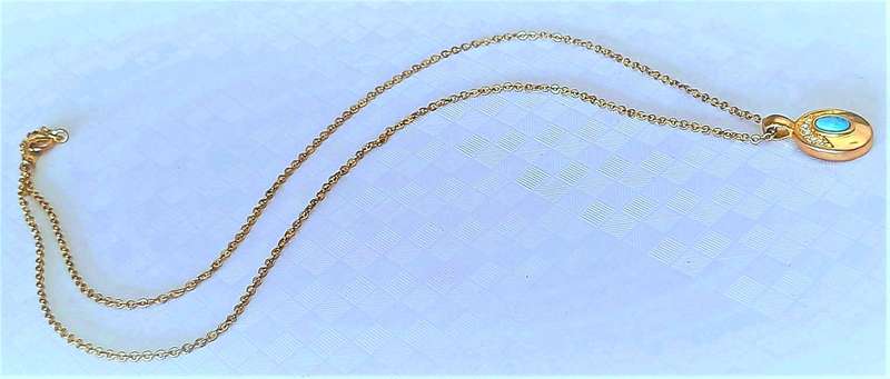 Vintage, Gold Tone Oval Pendant Necklace with Clear and Turquoise Stones