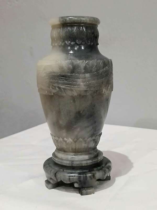 Vintage Hand-Carved Chinese Nephrite Jade Vase with Crane & Floral Motifs | Estate Collection | 18cm