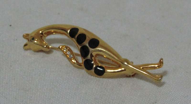 Mid-Century Modern Gold Tone Enamel and Rhinestone Giraffe Brooch Pin