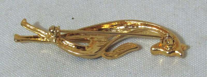 Mid-Century Modern Gold Tone Enamel and Rhinestone Giraffe Brooch Pin