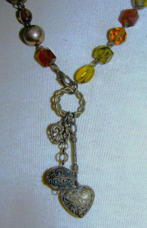 Vintage Brass-Tone Charm Necklace | Faceted Glass Beads & Faux Pearls | Warm Earthy Tones