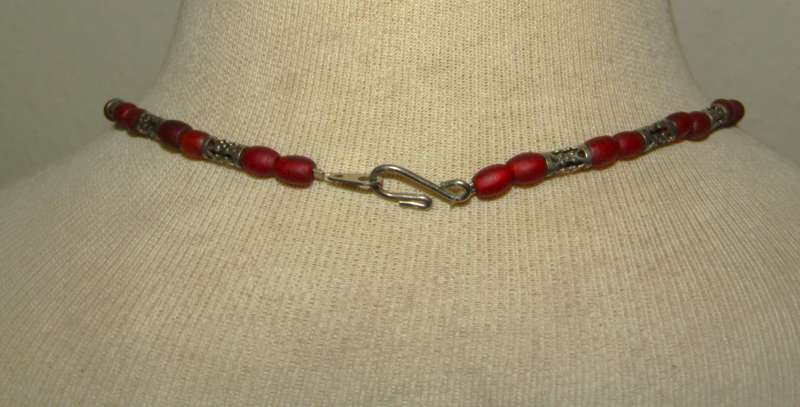 Vintage Frosted Ruby Red Glass & Silver Tone Filigree Beaded Necklace