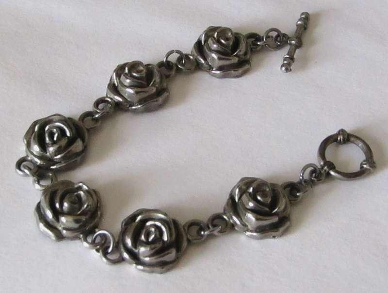Vintage Silver-Plated Rose Bracelet