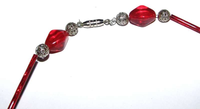 Vintage Ruby Red Glass & Silver Tone Filigree Beaded Necklace