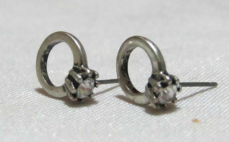 Vintage Silver-Tone Stud Earrings | Mini Solitaire Ring Design | Crystal Accent