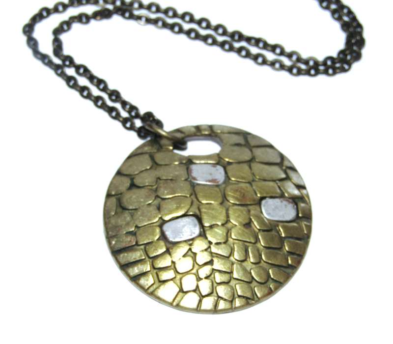 Retro 1970s Two-Tone Round Pendant Necklace by Avon
