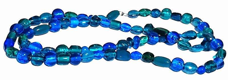 Vintage Handmade Glass Bead Necklace in Shades of Blue