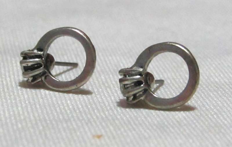 Vintage Silver-Tone Stud Earrings | Mini Solitaire Ring Design | Crystal Accent