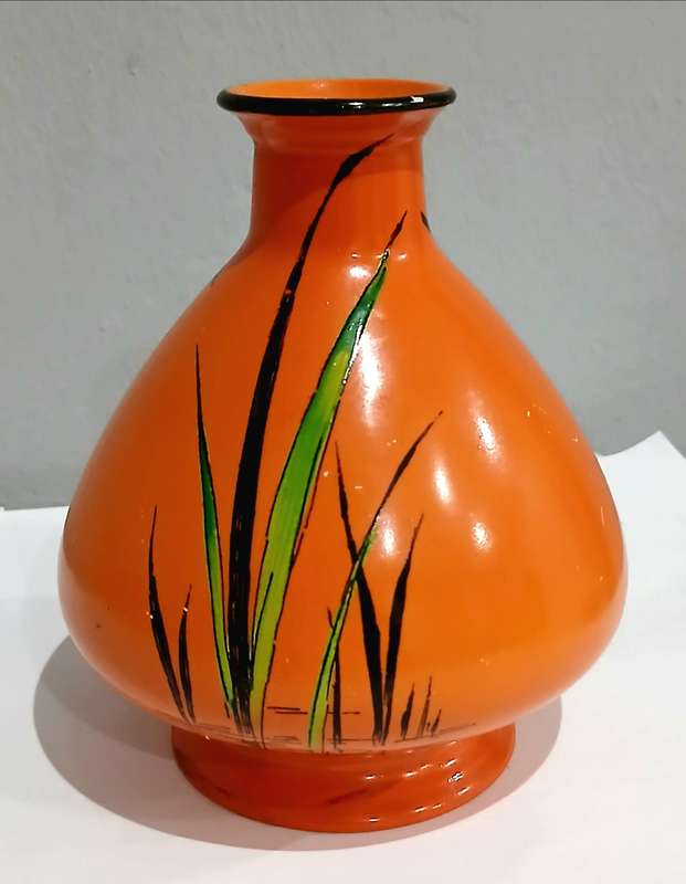 Charming Shelley Art Deco Orange Kingfisher Vase