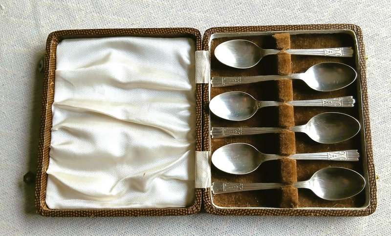 Vintage Yeoman Plate EPNS Teaspoon Set (Rd.859116) in Original Presentation Case - Made in England