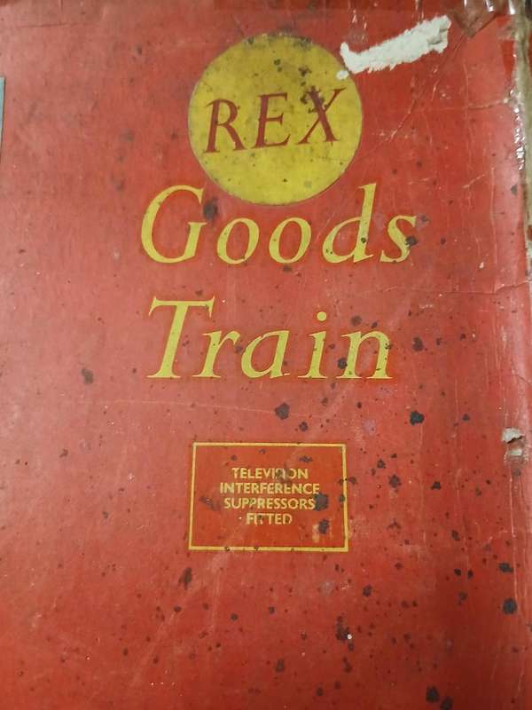 Vintage Tri-ang 'OO' Gauge Electric Goods Train Set - In original box