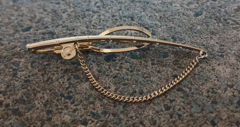Vintage Gold-Tone Stratton Imitation Fishing Rod Tie Clip - Made in England