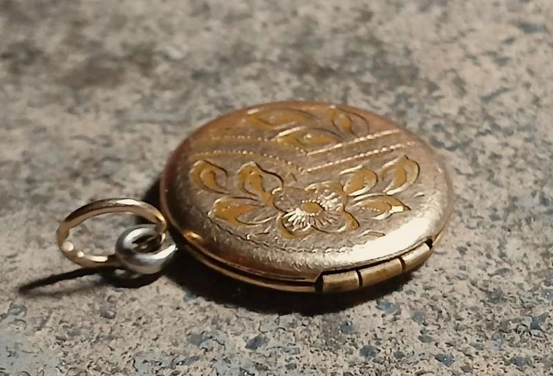 Vintage 14k Gold Filled Locket with Art Nouveau Revival Engraving