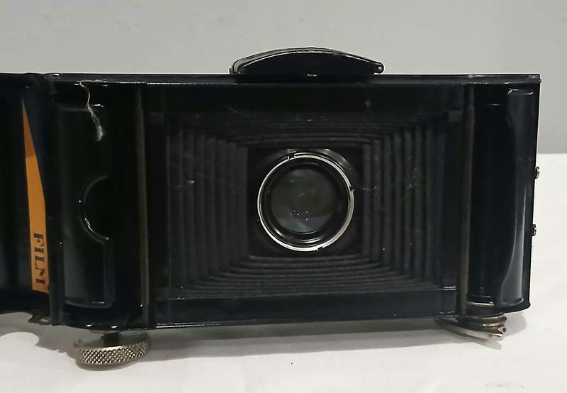 1930s Voigtländer Bessa Folding Camera  Skopar Lens, Compur Shutter  With Case