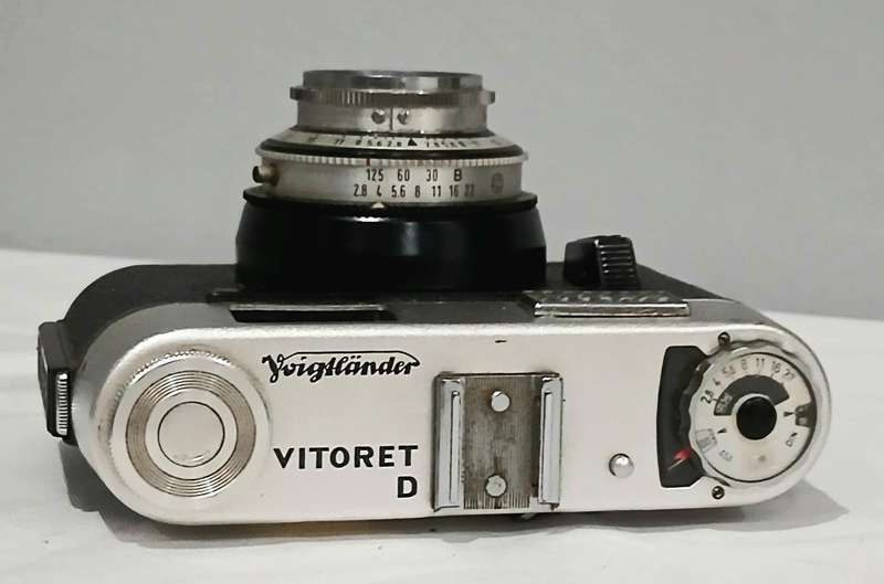 1960 Voigtländer Vitoret D Vintage Camera with Leather Case  Clean & Good Condition