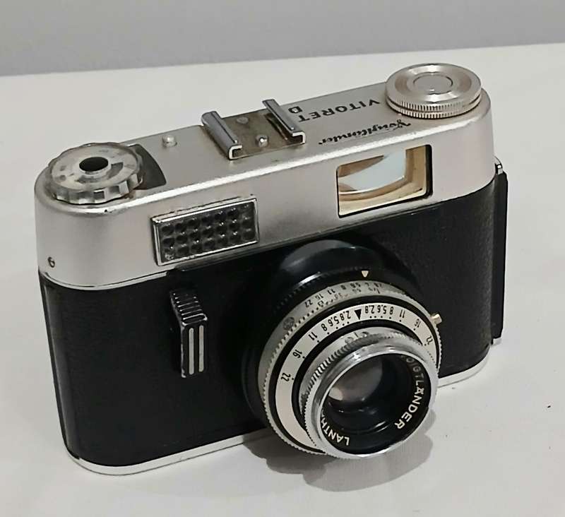 1960 Voigtländer Vitoret D Vintage Camera with Leather Case  Clean & Good Condition