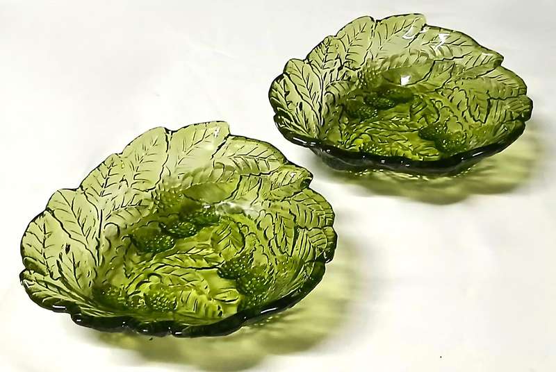Vintage Indiana Loganberry Glass Bowls | Avocado Green Pressed Glass | Triangular Mid-Century Fruit