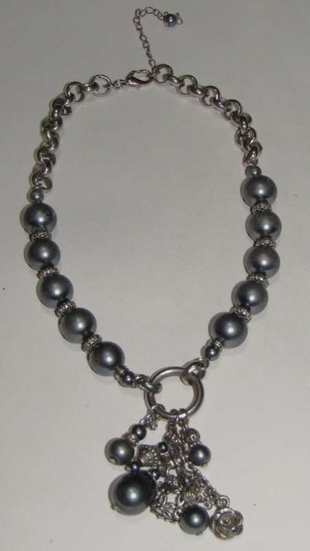 Vintage Silver-Tone and Lustrous Gray Beaded Pendant Necklace