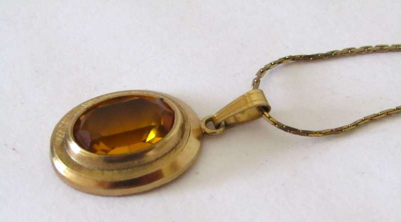 Vintage 1970s 14ct Rolled Gold Faceted Topaz Rhinestone Pendant Signed K&L with Chain