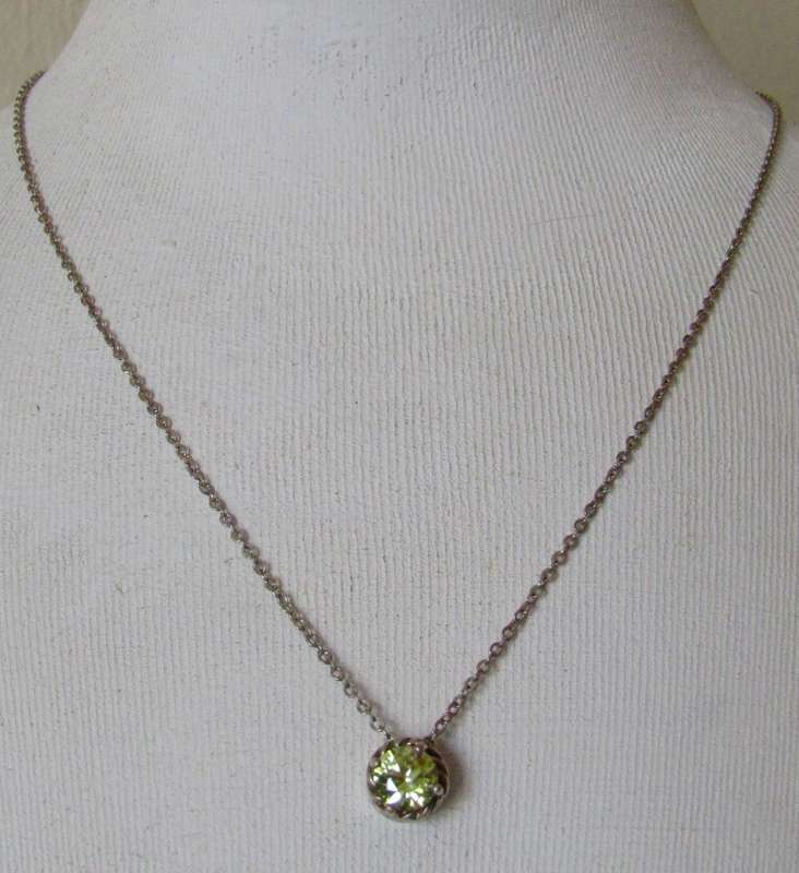 Vintage Silver-Tone and Peridot Rhinestone Pendant Necklace