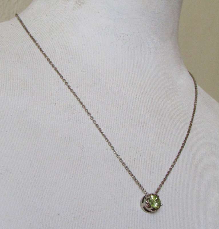 Vintage Silver-Tone and Peridot Rhinestone Pendant Necklace