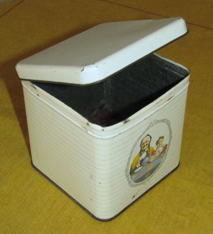 Vintage, Collectible Mazawattee Tea Tin
