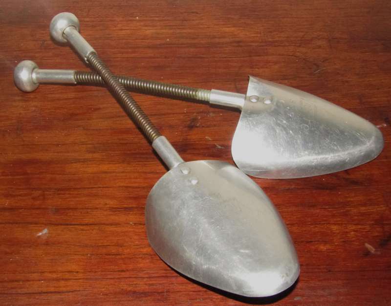 Pair of Vintage 1950s VicTree 8X9 Aluminium Shoe Stretchers - Made in England