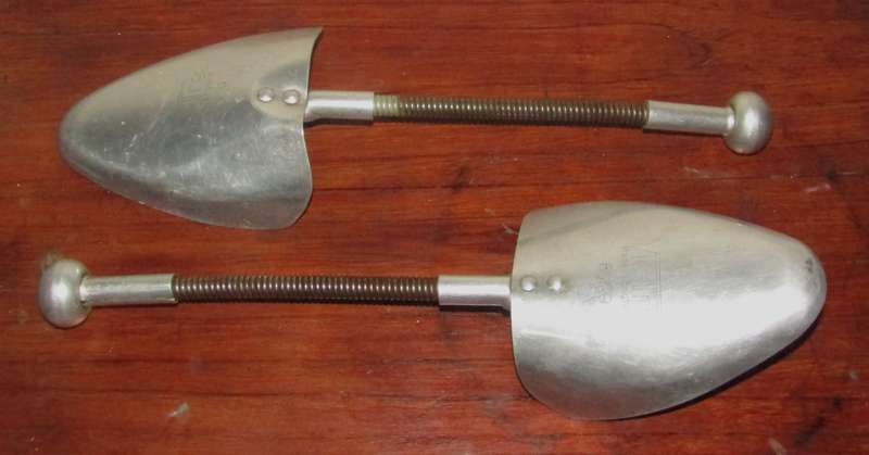 Pair of Vintage 1950s VicTree 8X9 Aluminium Shoe Stretchers - Made in England