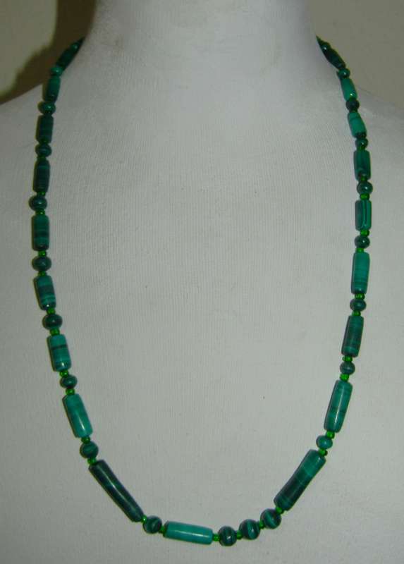 Vintage Beaded Genuine Malachite Necklace