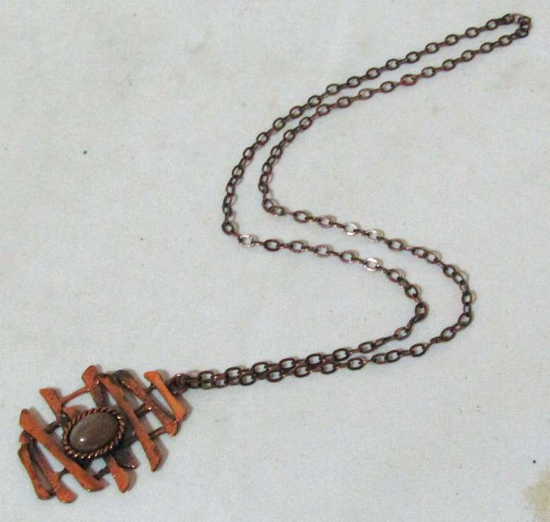 Vintage Hammered Copper Bars Pendant with Agate